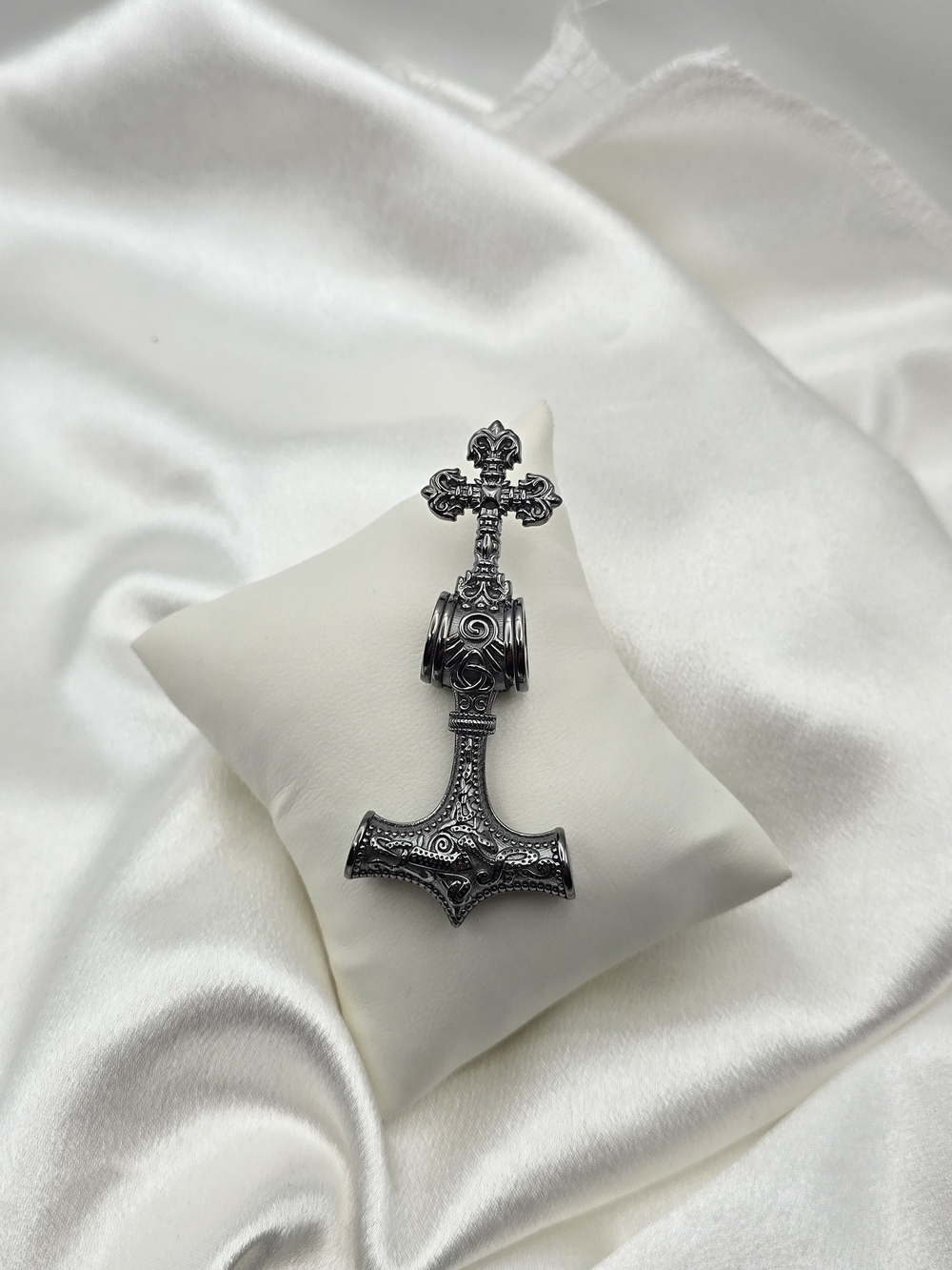 Neve Jewelry Designed Sterling Silver Black Moissanite  Hammer Of Light Pendant